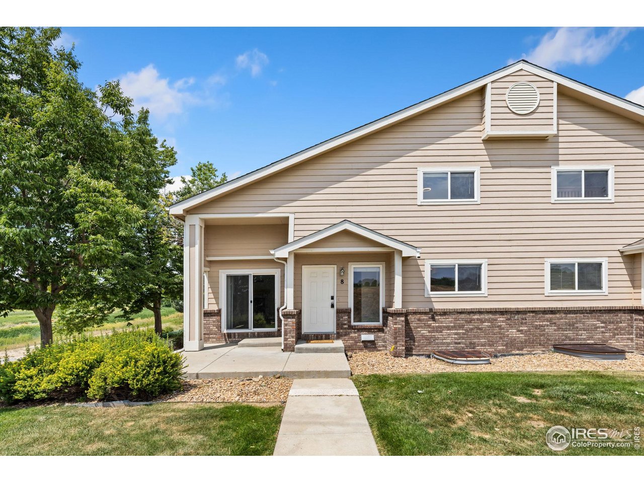 1601 Great Western Dr M8