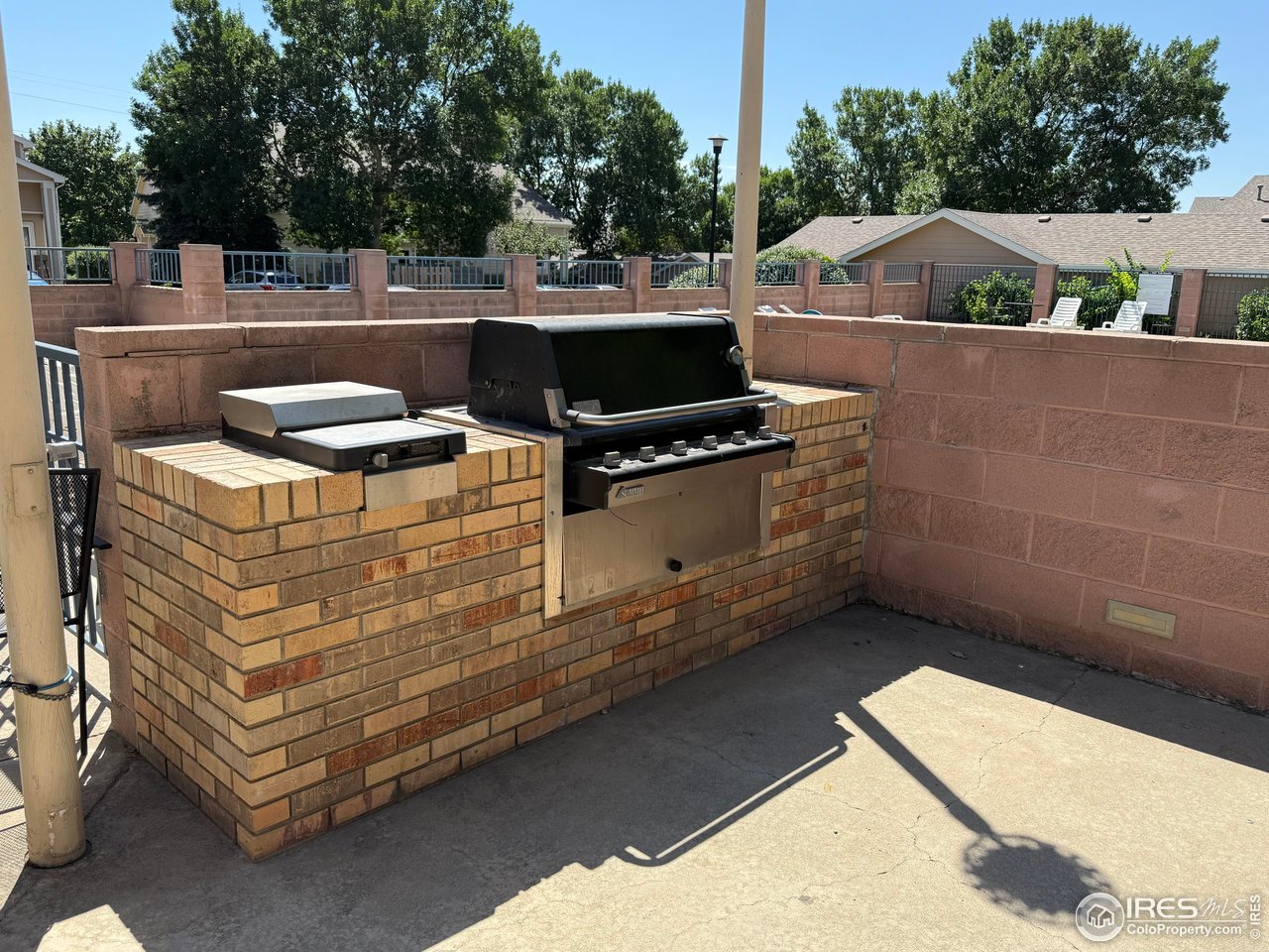 1601 Great Western Dr M8