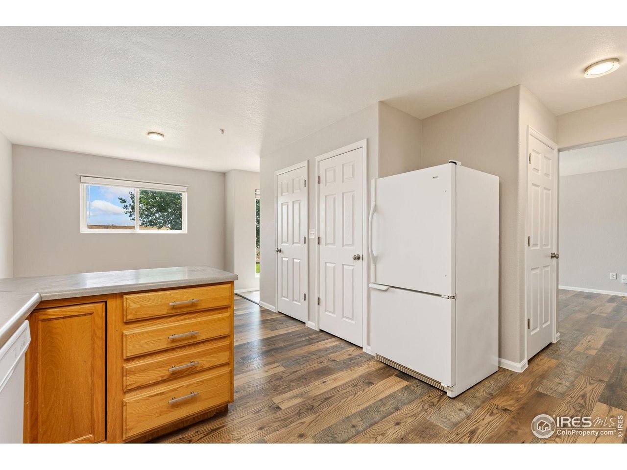 1601 Great Western Dr M8