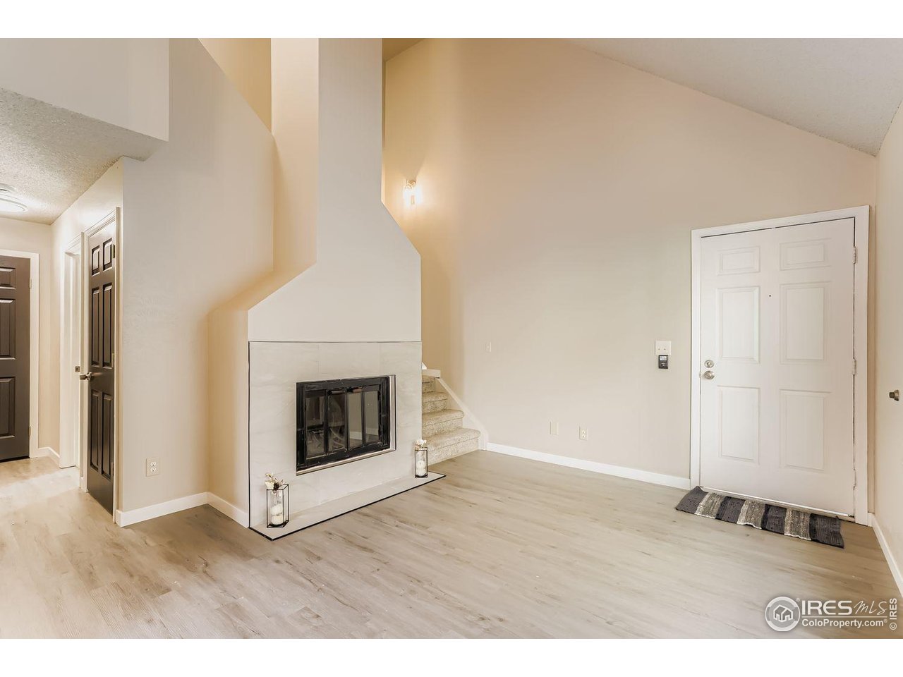 1061 Townley Cir