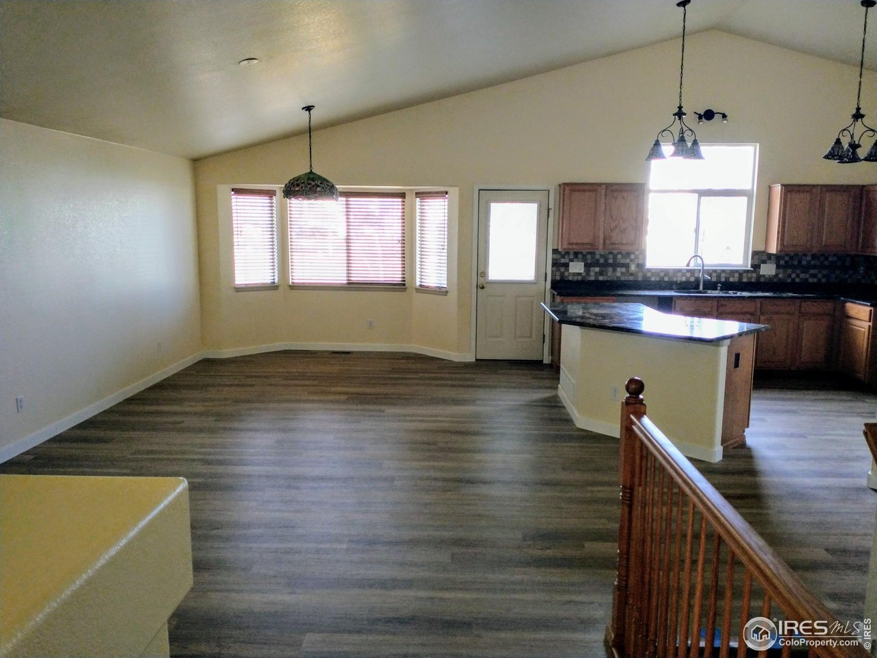 1516 Willowbrook Dr