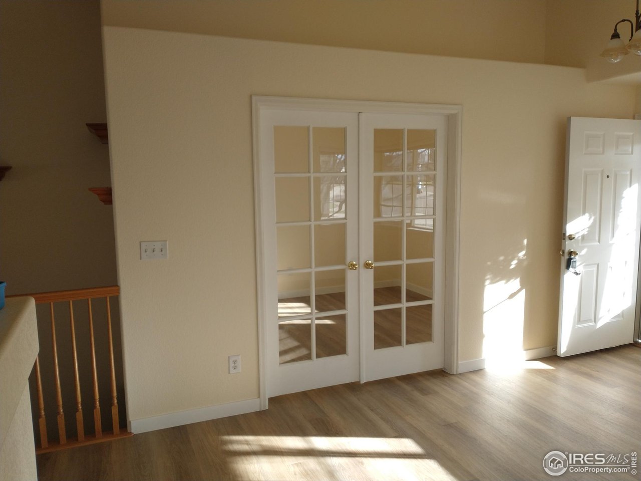 1516 Willowbrook Dr