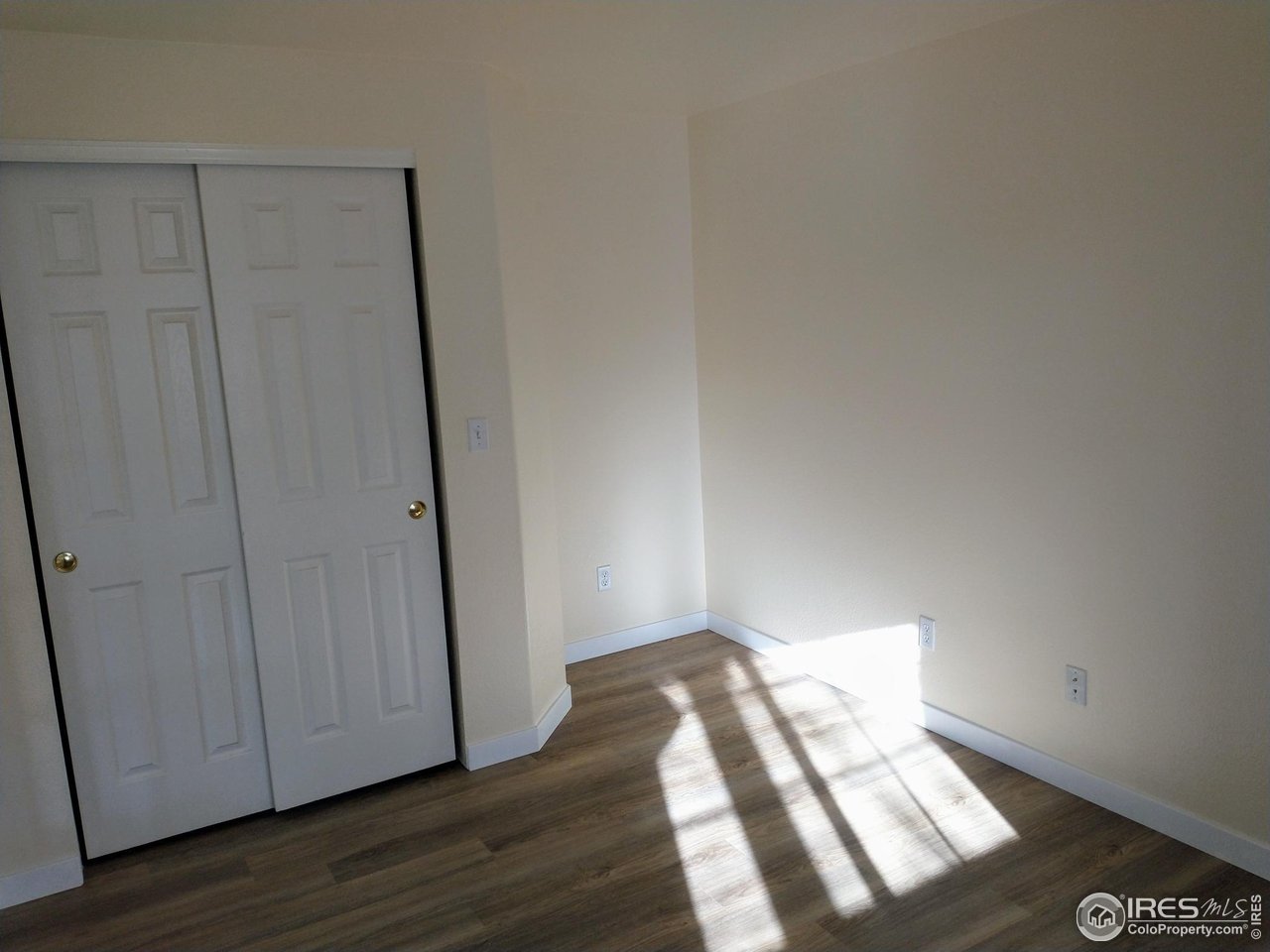 1516 Willowbrook Dr
