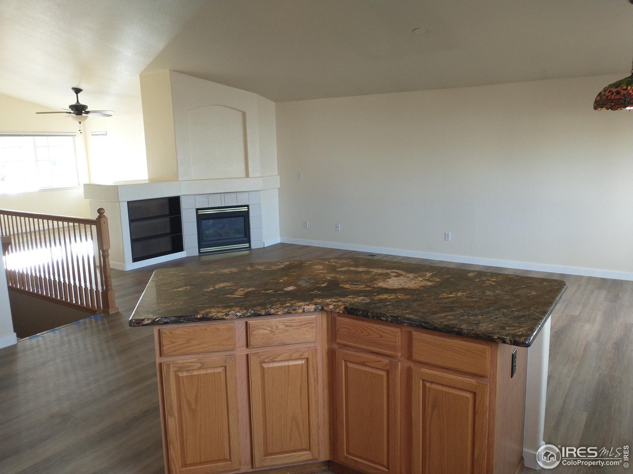 1516 Willowbrook Dr