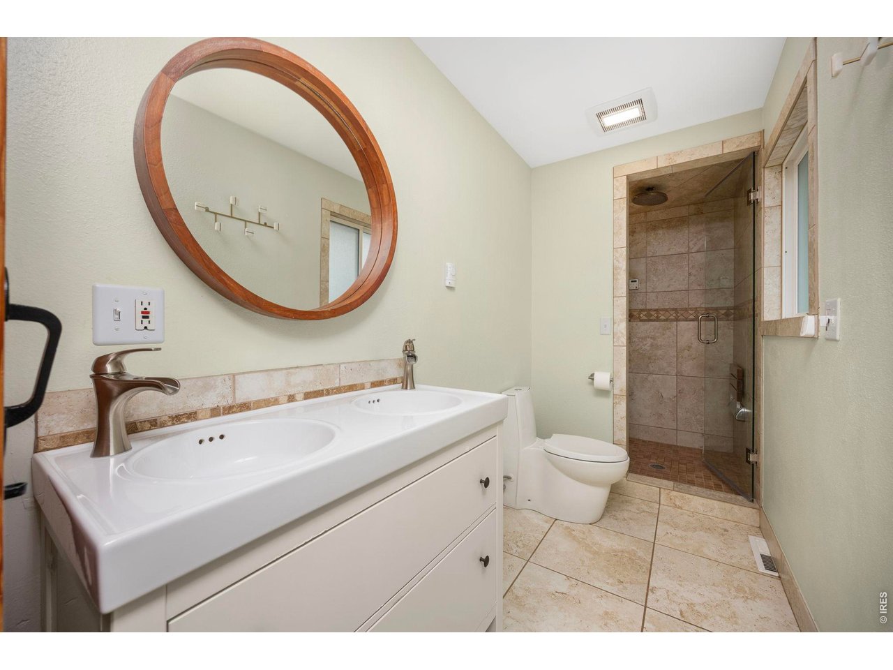 7702 Devonshire Ct
