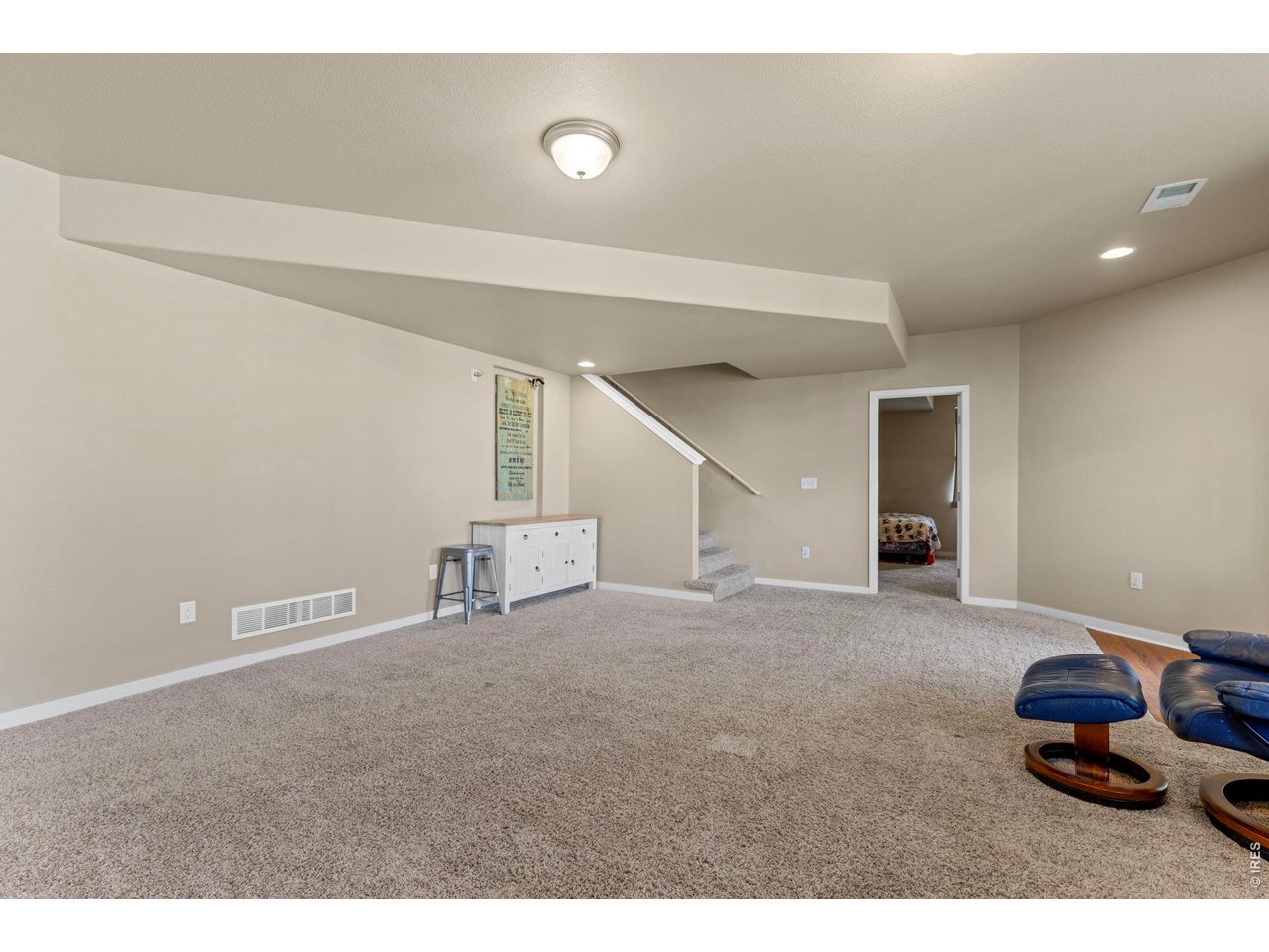 410 Sage Ave