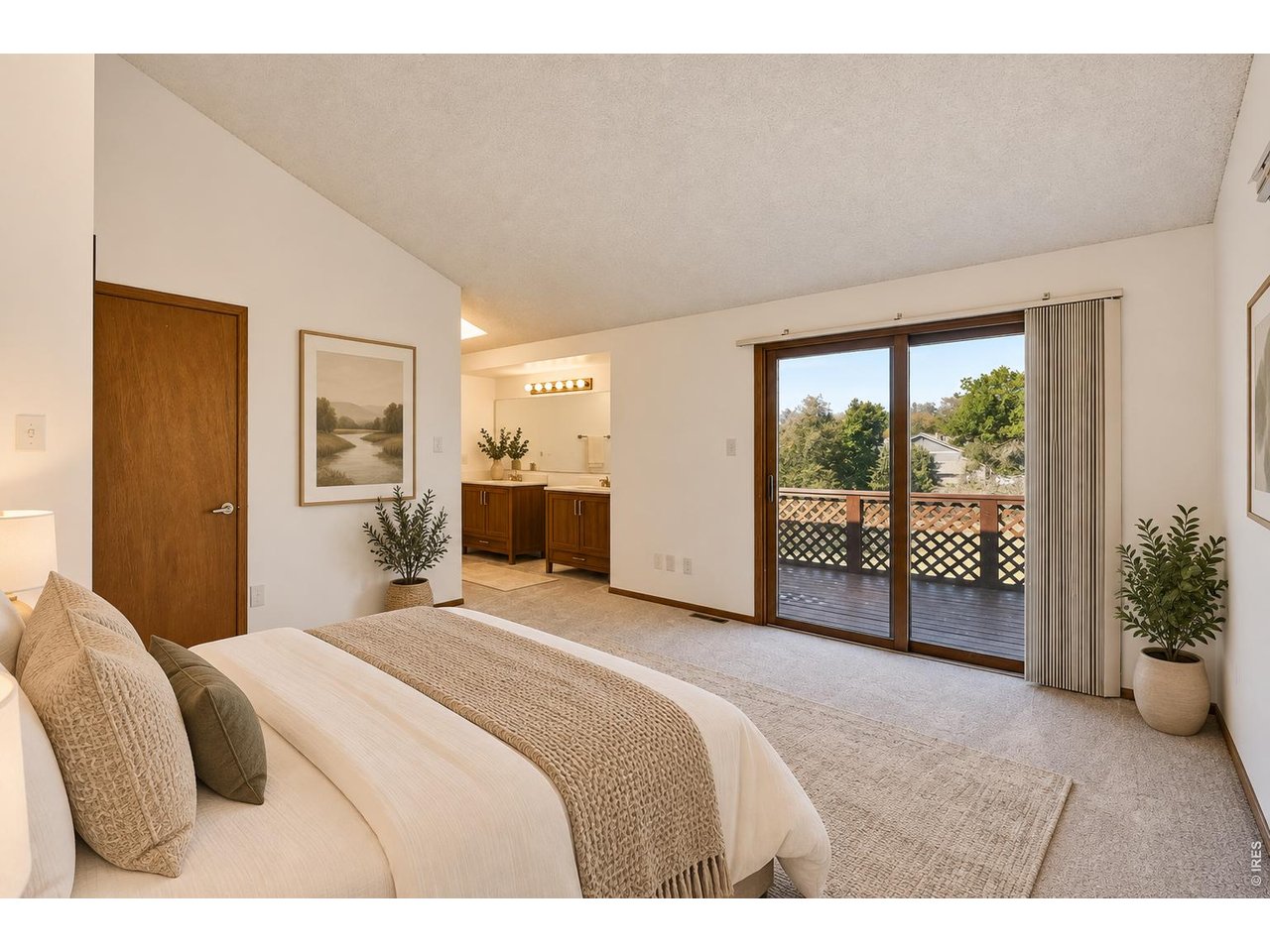 1241 Baker St
