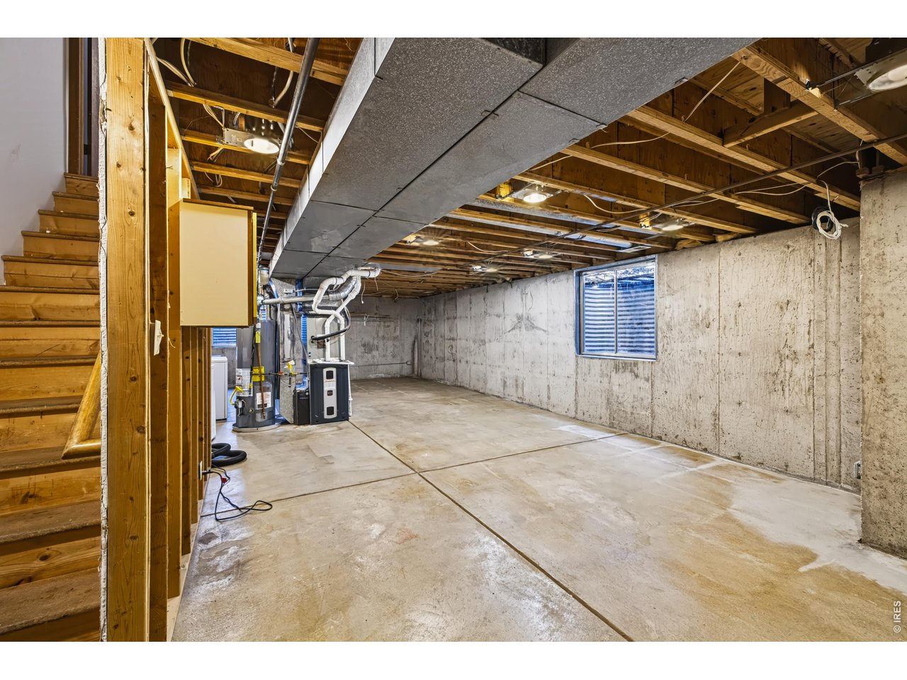 1241 Baker St