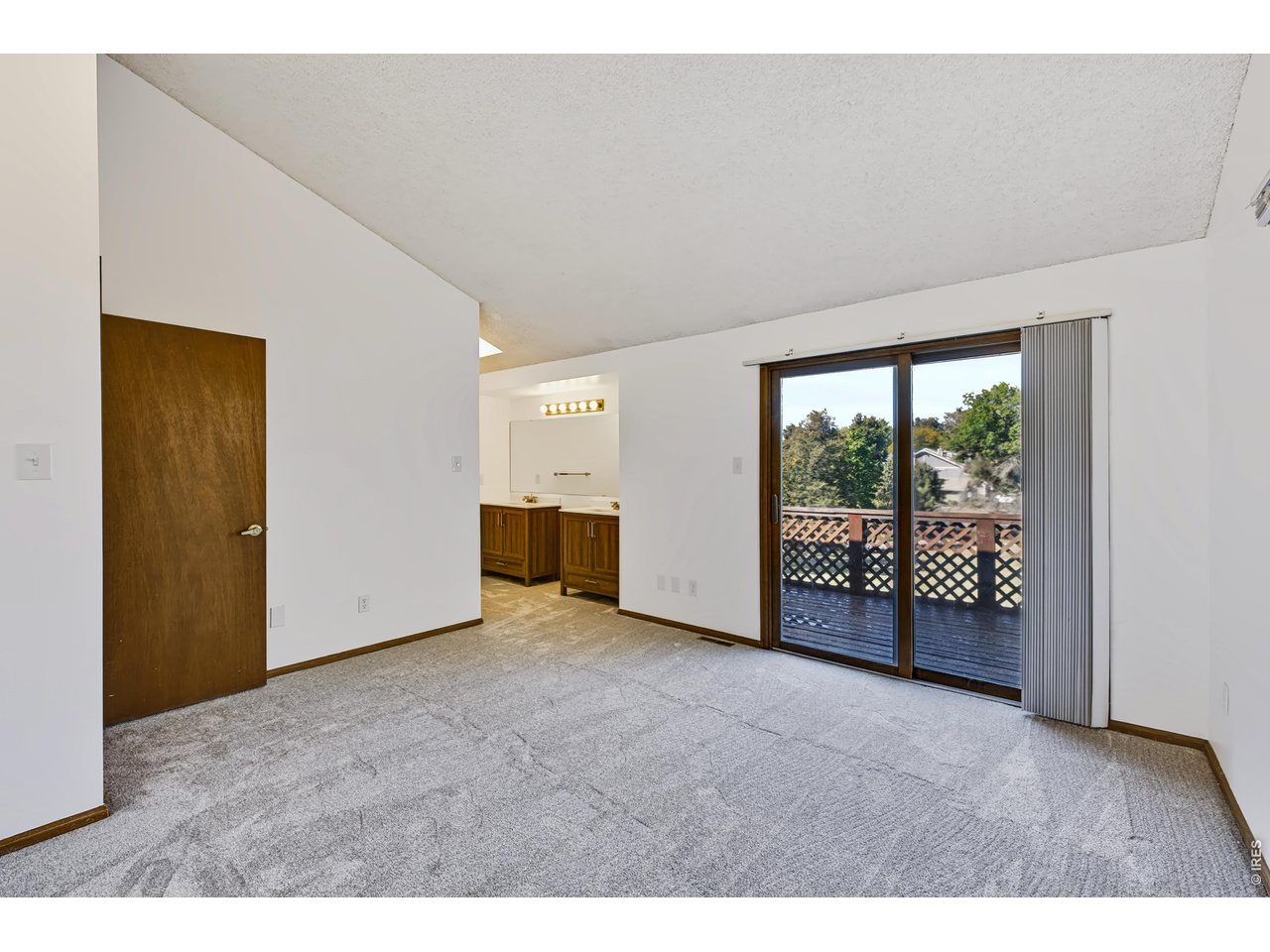1241 Baker St