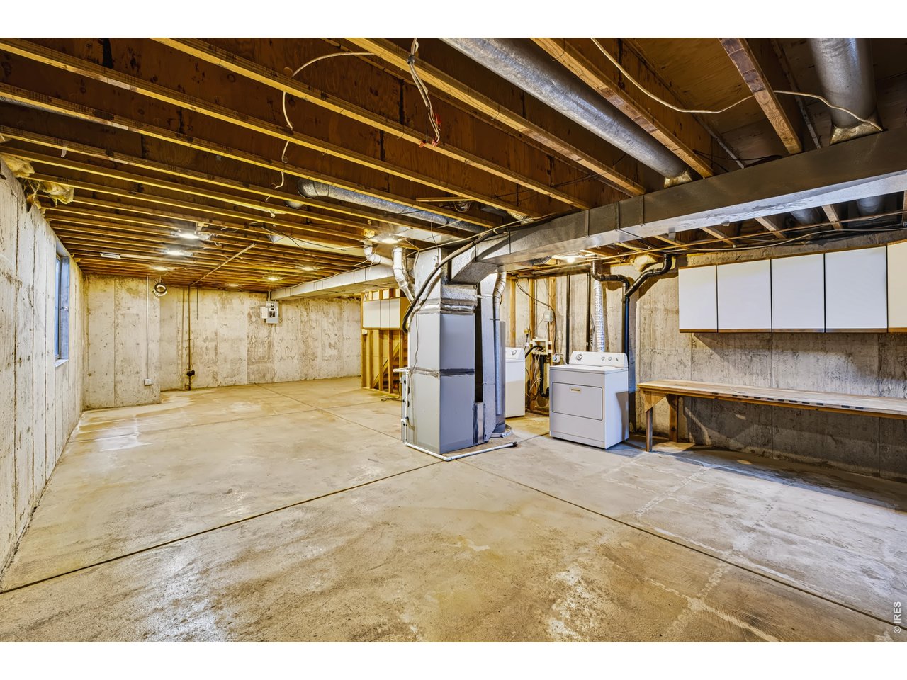 1241 Baker St