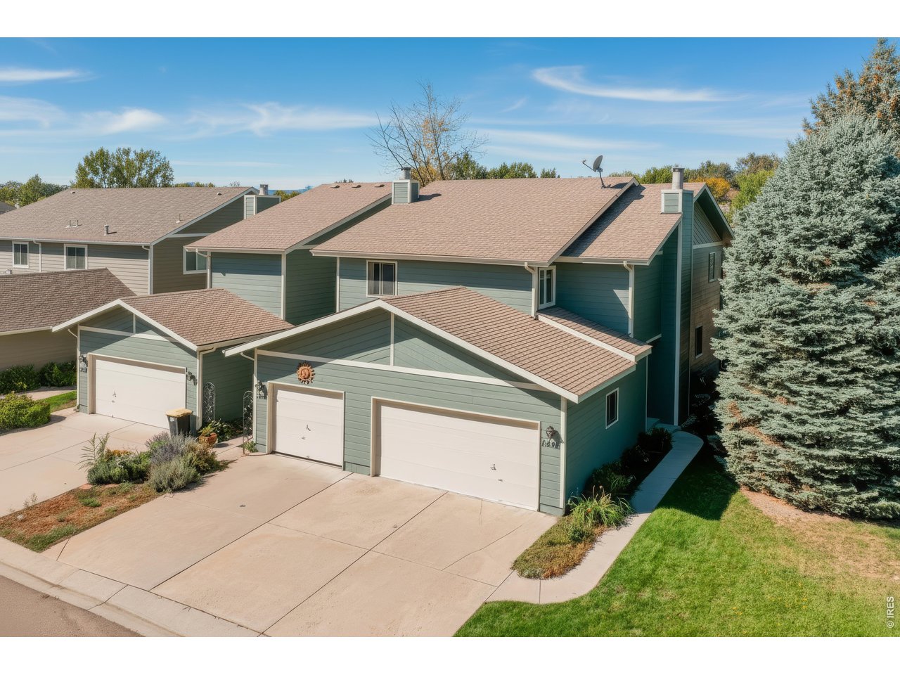 1241 Baker St