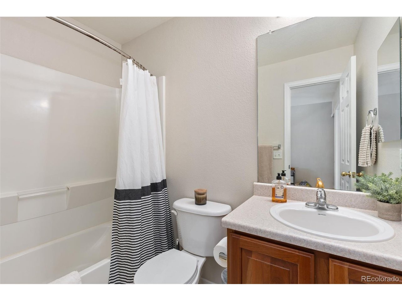 5714 Blue Mountain Cir