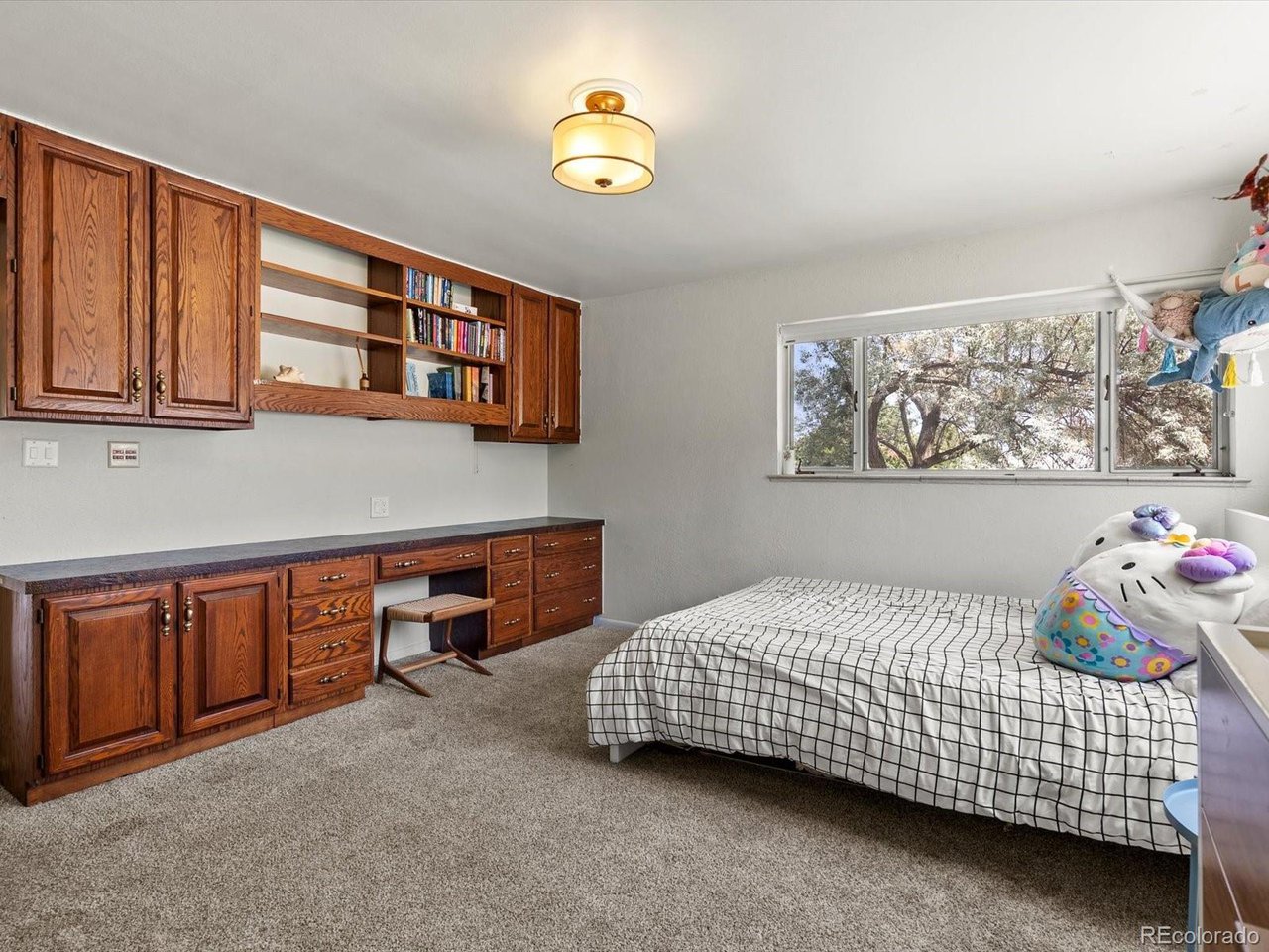 10400 W 35th Pl