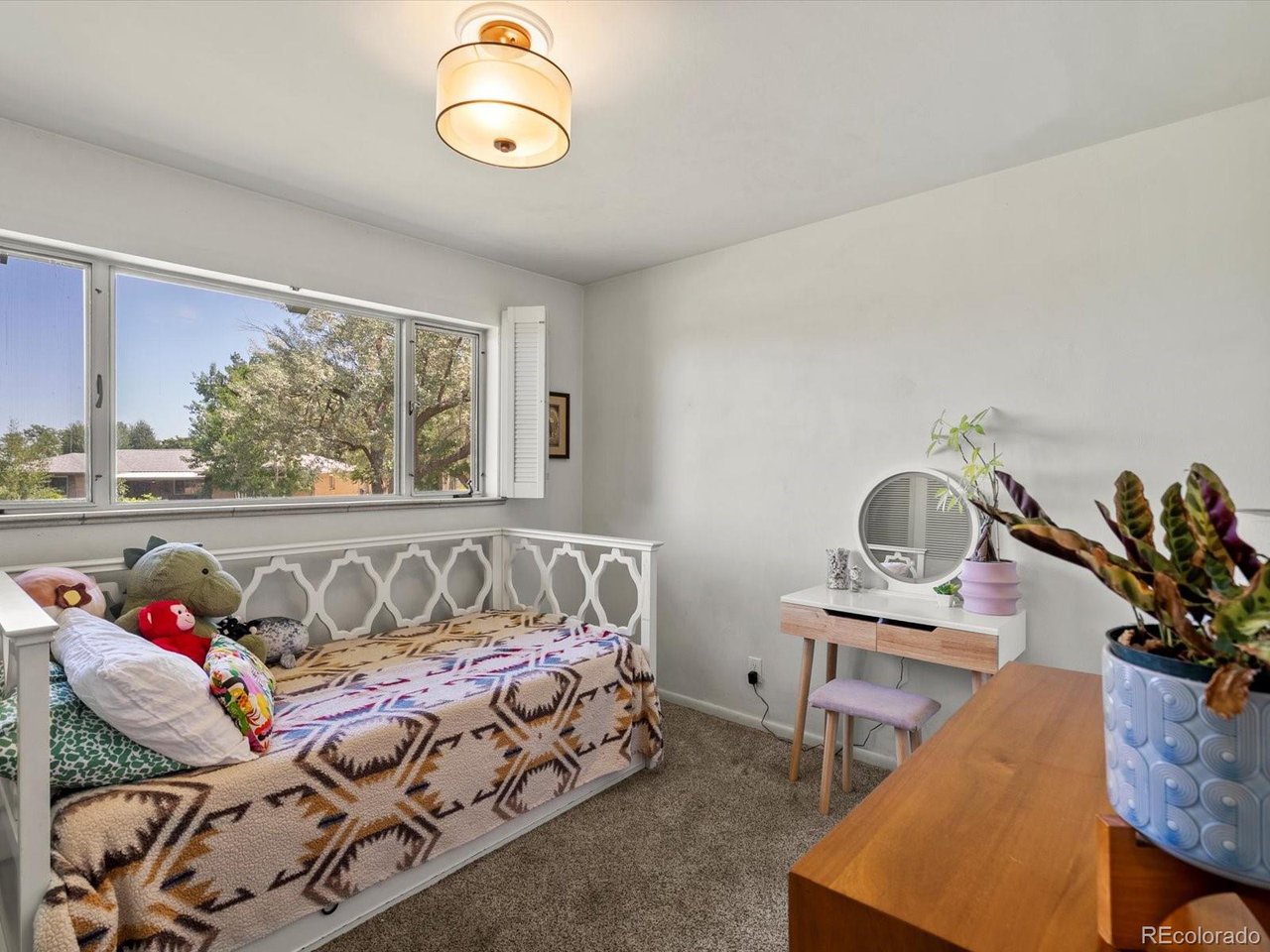 10400 W 35th Pl