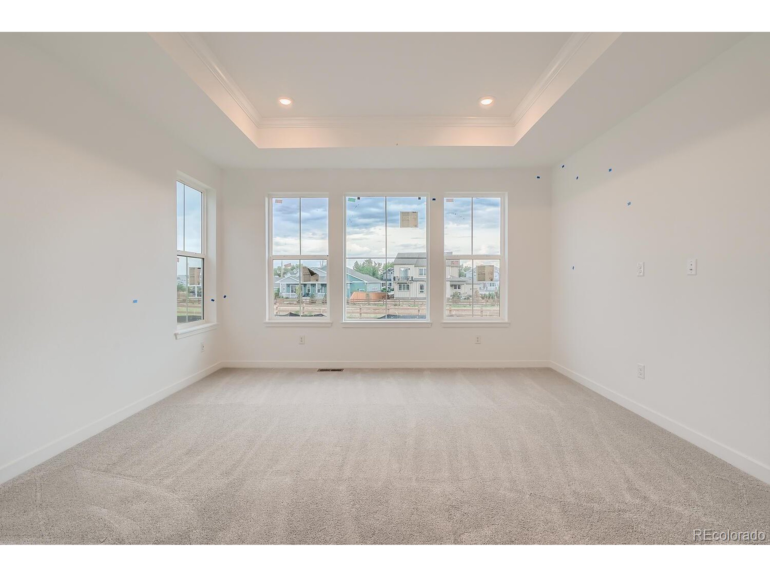 711 Meadowlark Dr