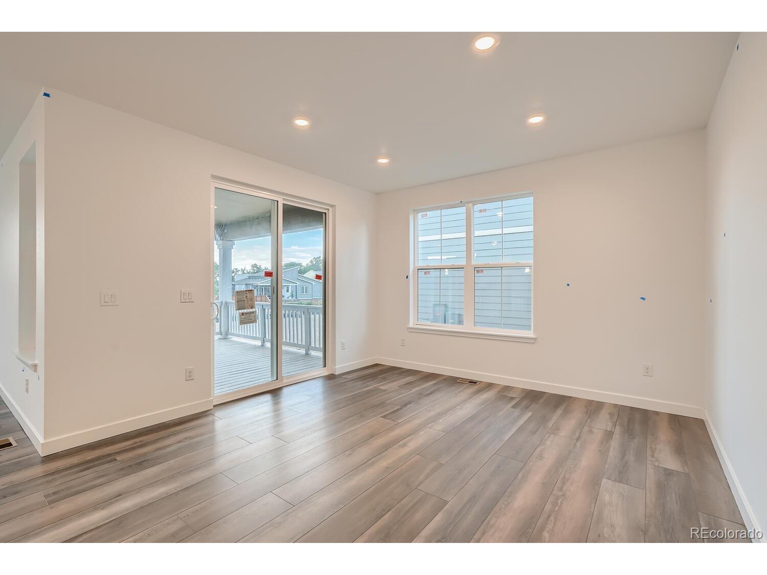 711 Meadowlark Dr