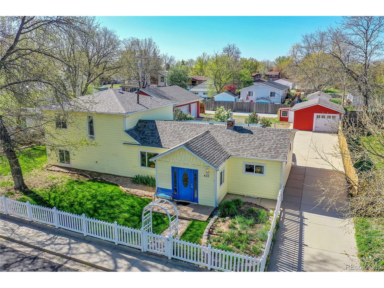 422 2nd St