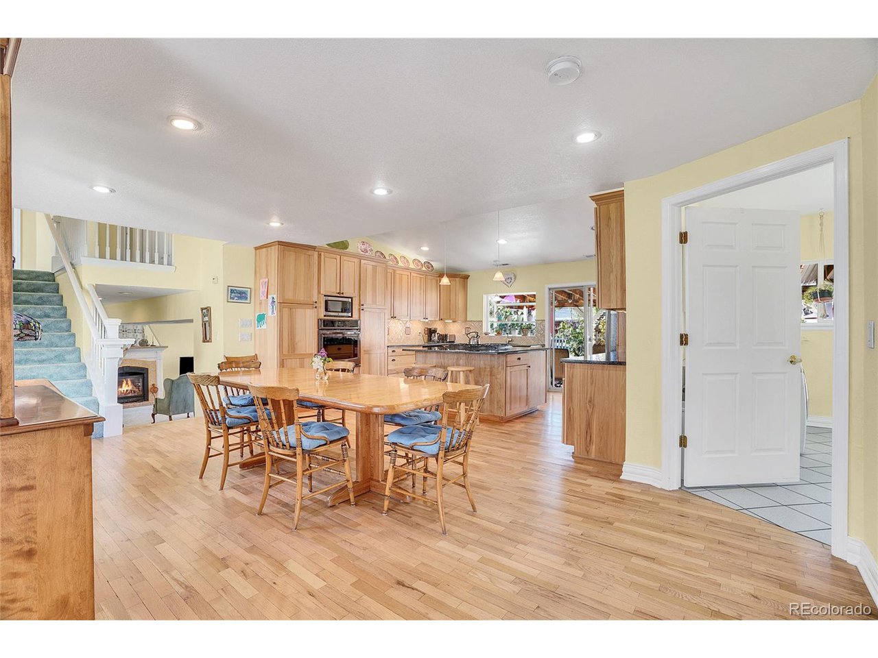 422 2nd St