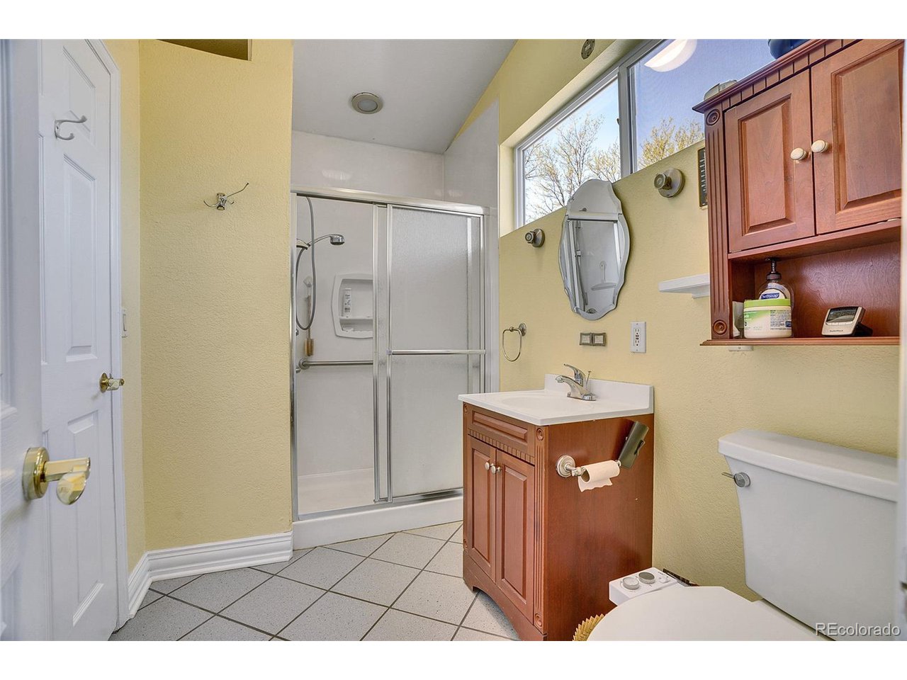 422 2nd St