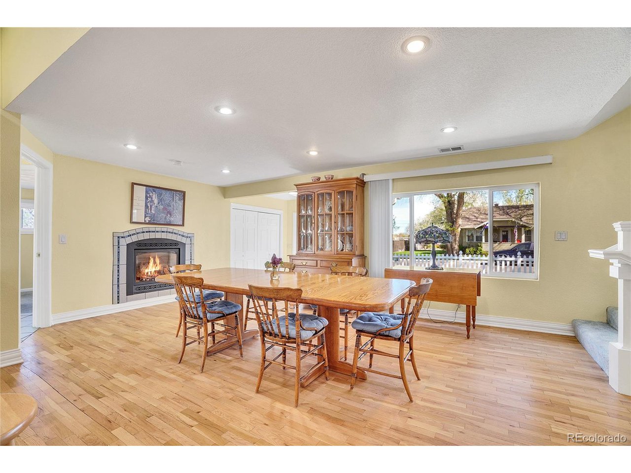 422 2nd St