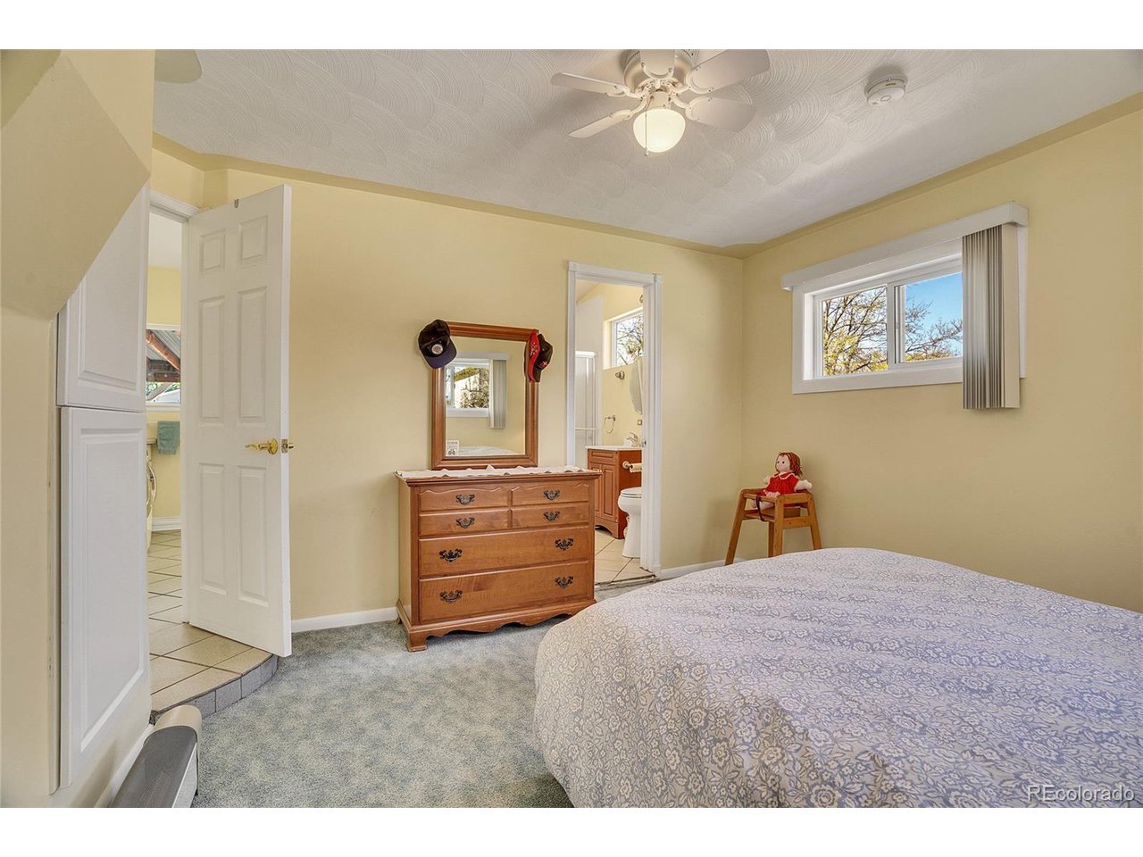 422 2nd St