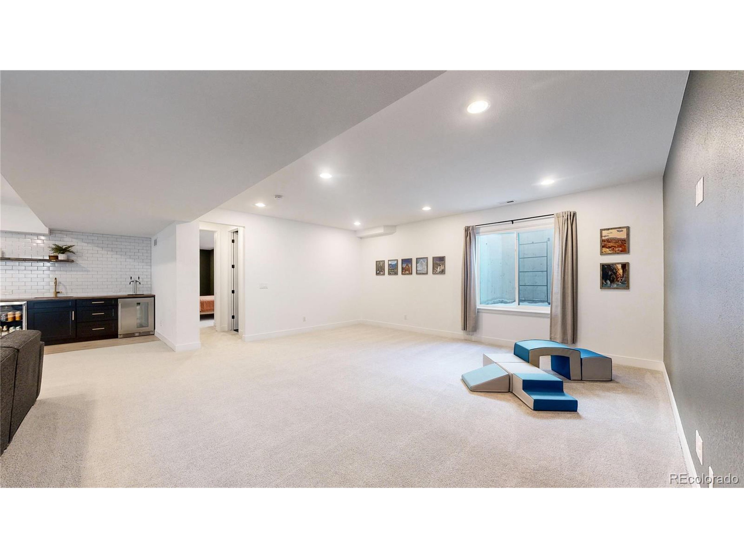 16360 Graham Peak Way