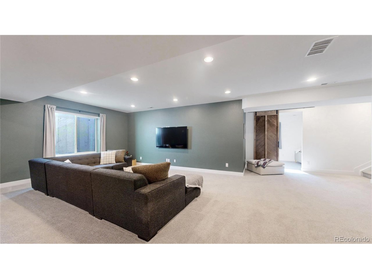 16360 Graham Peak Way