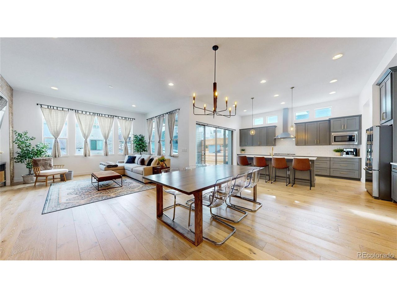 16360 Graham Peak Way