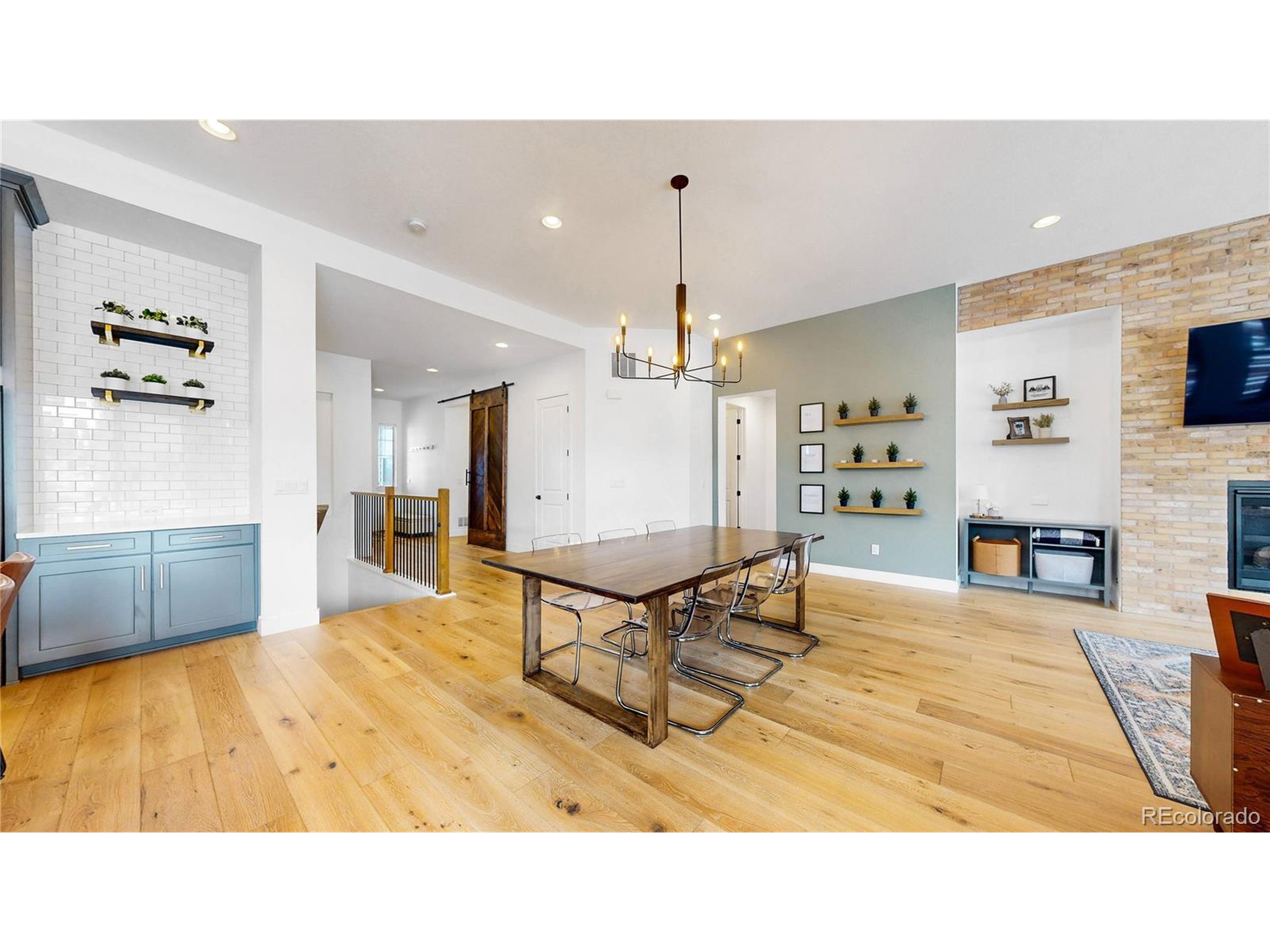 16360 Graham Peak Way