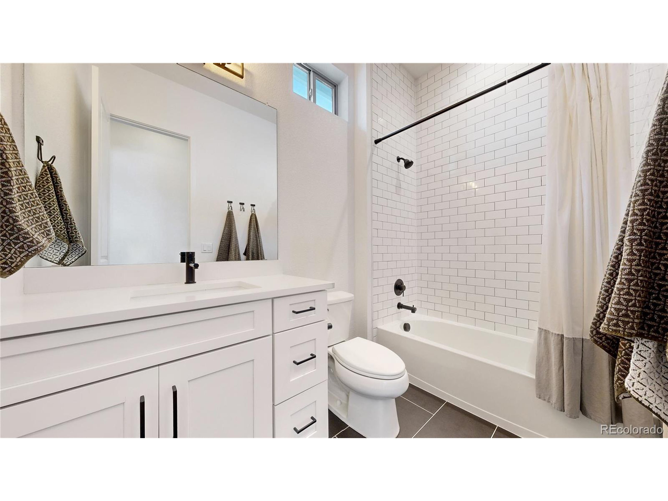 16360 Graham Peak Way