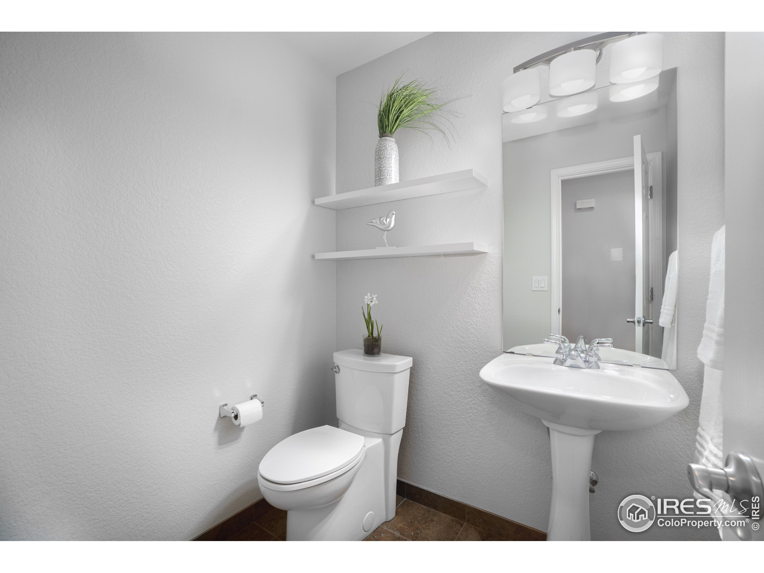 805 Summer Hawk Dr A4