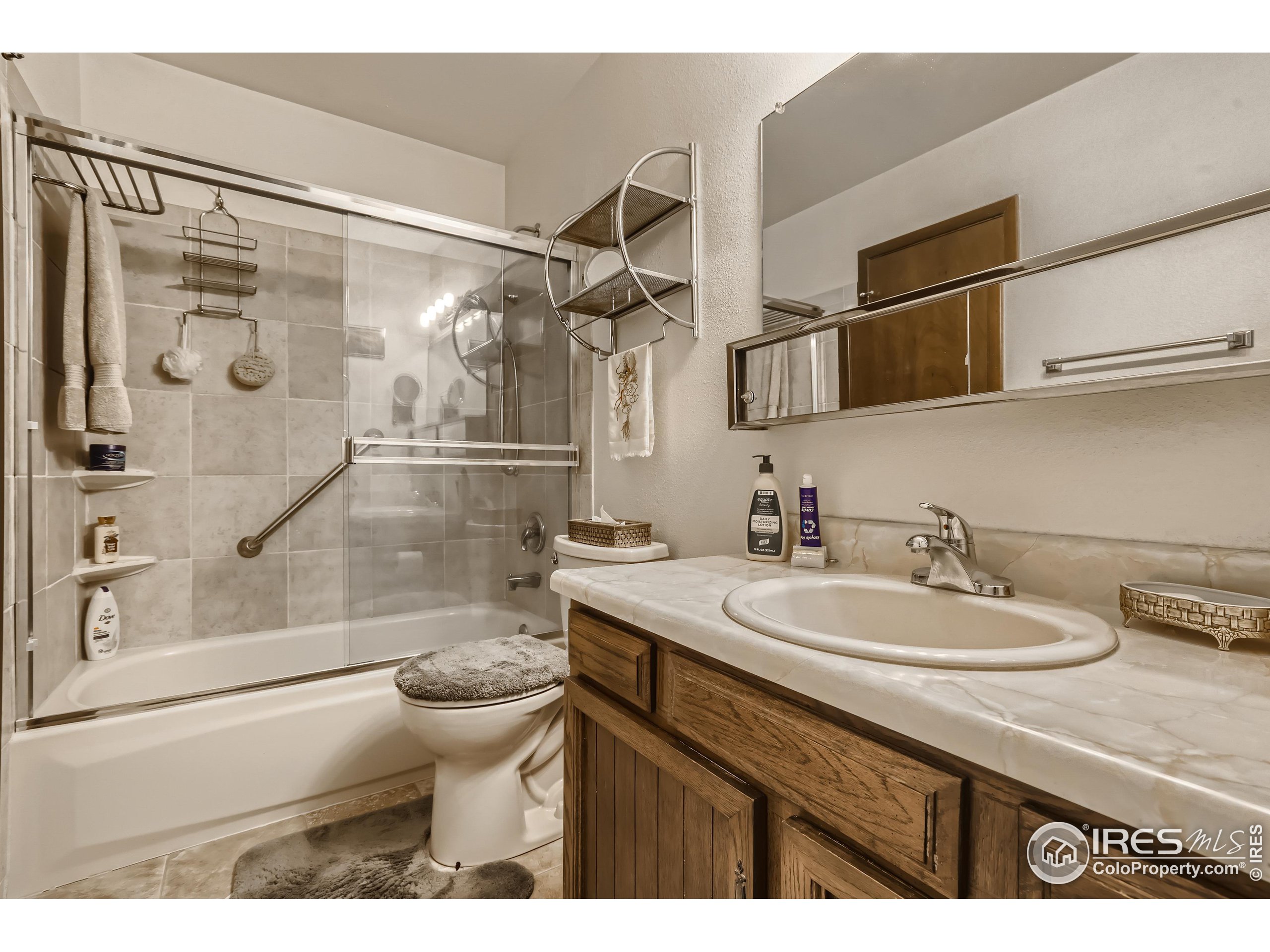 1445 Centaur Village Ct