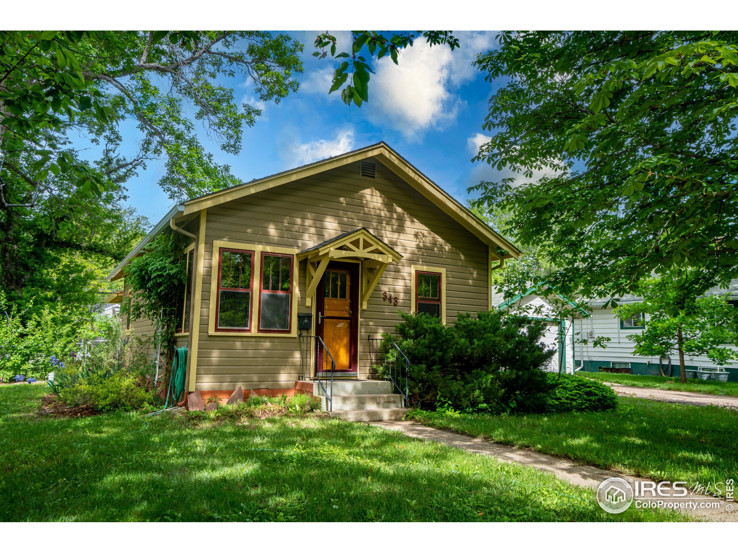 343 Sherman St