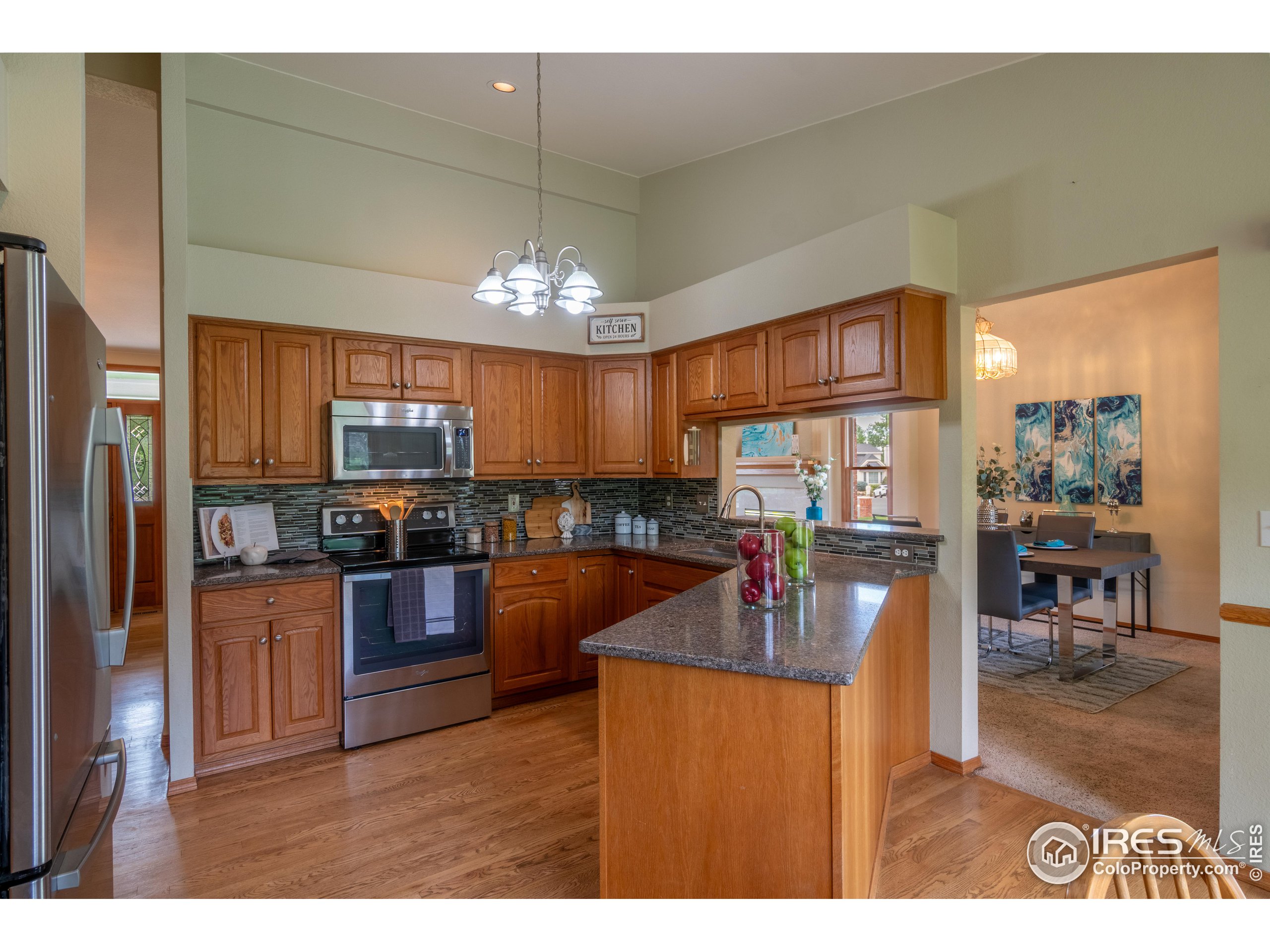 8031 Fox Hill Dr