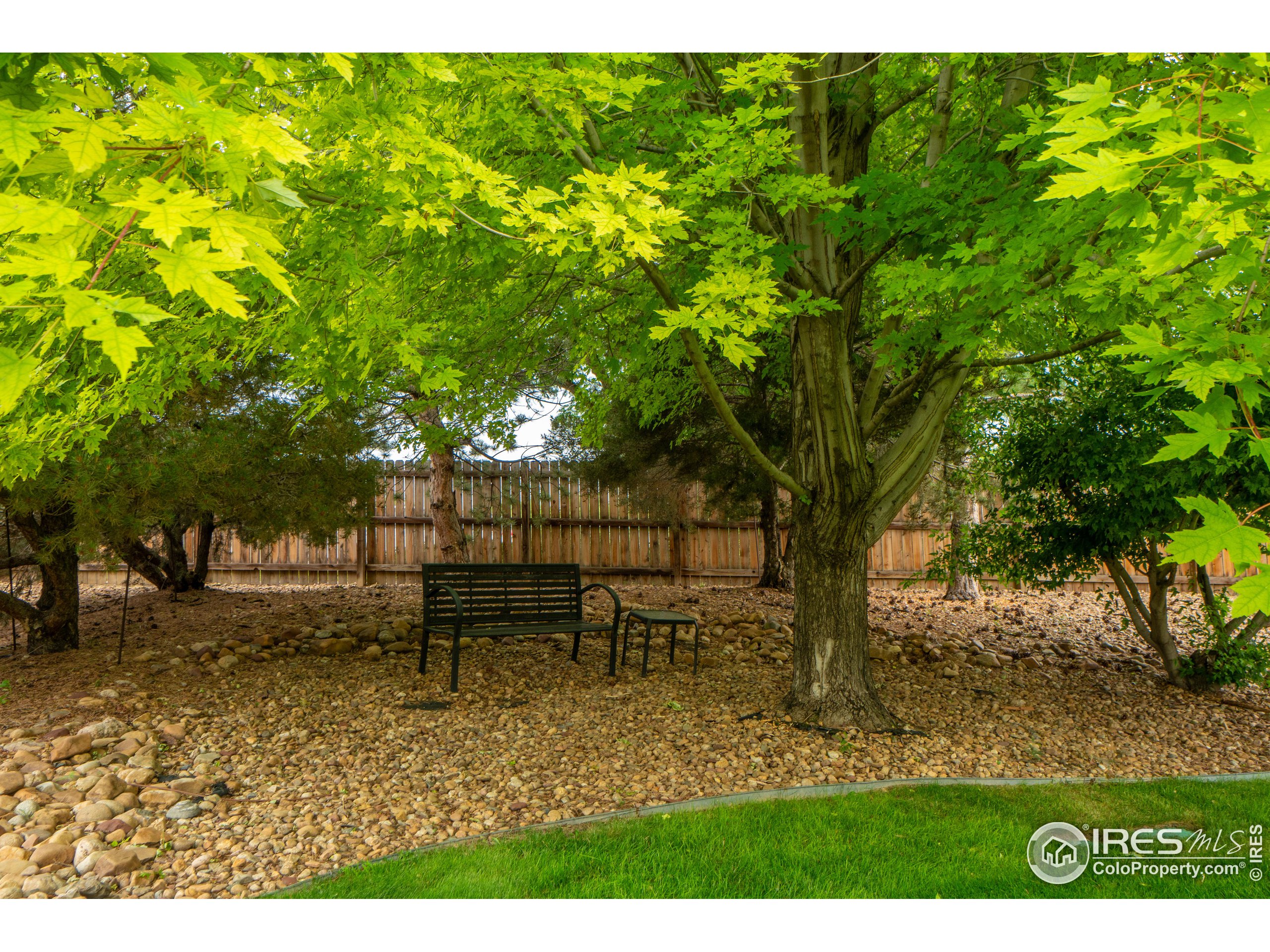 8031 Fox Hill Dr