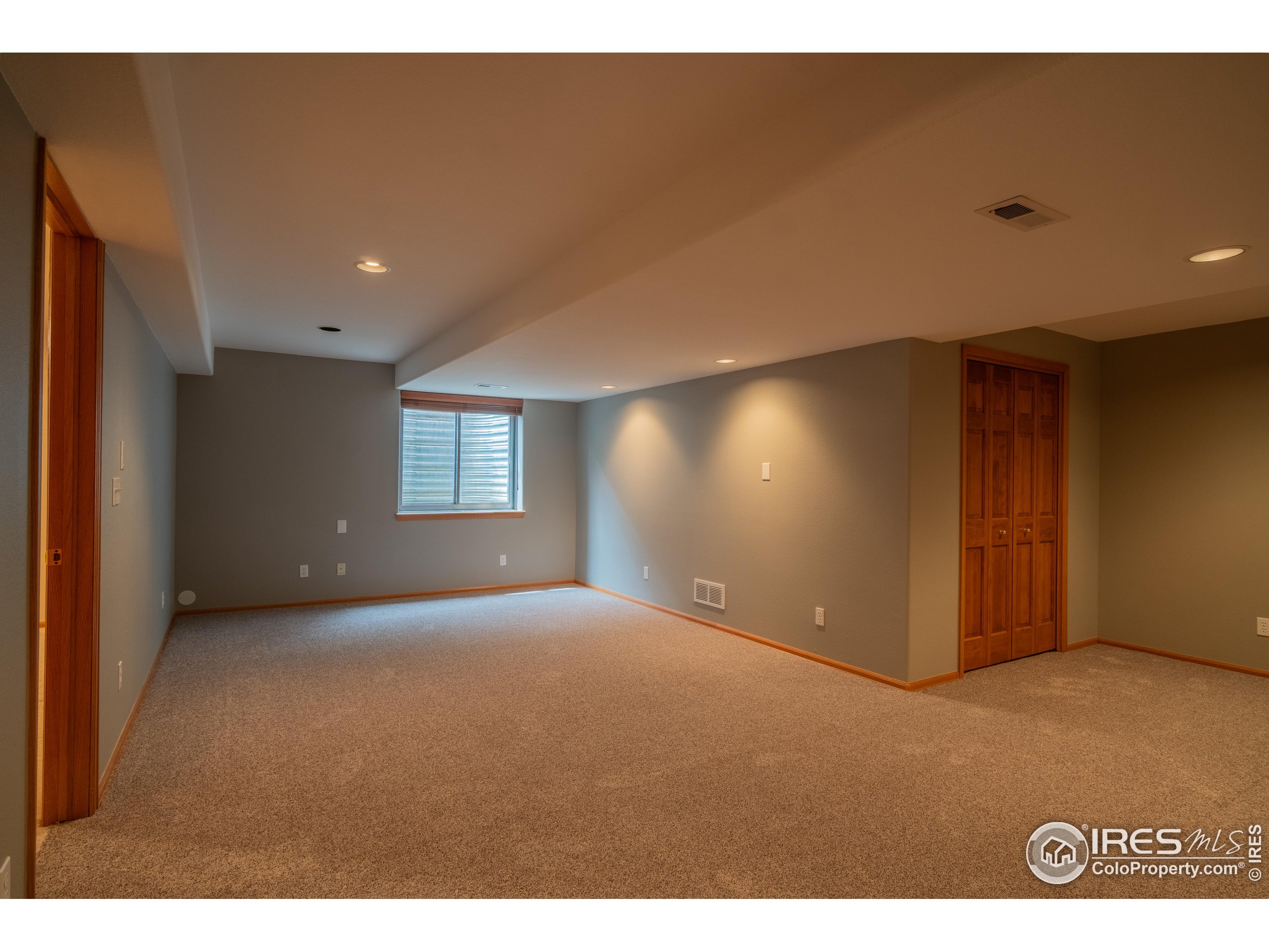 8031 Fox Hill Dr
