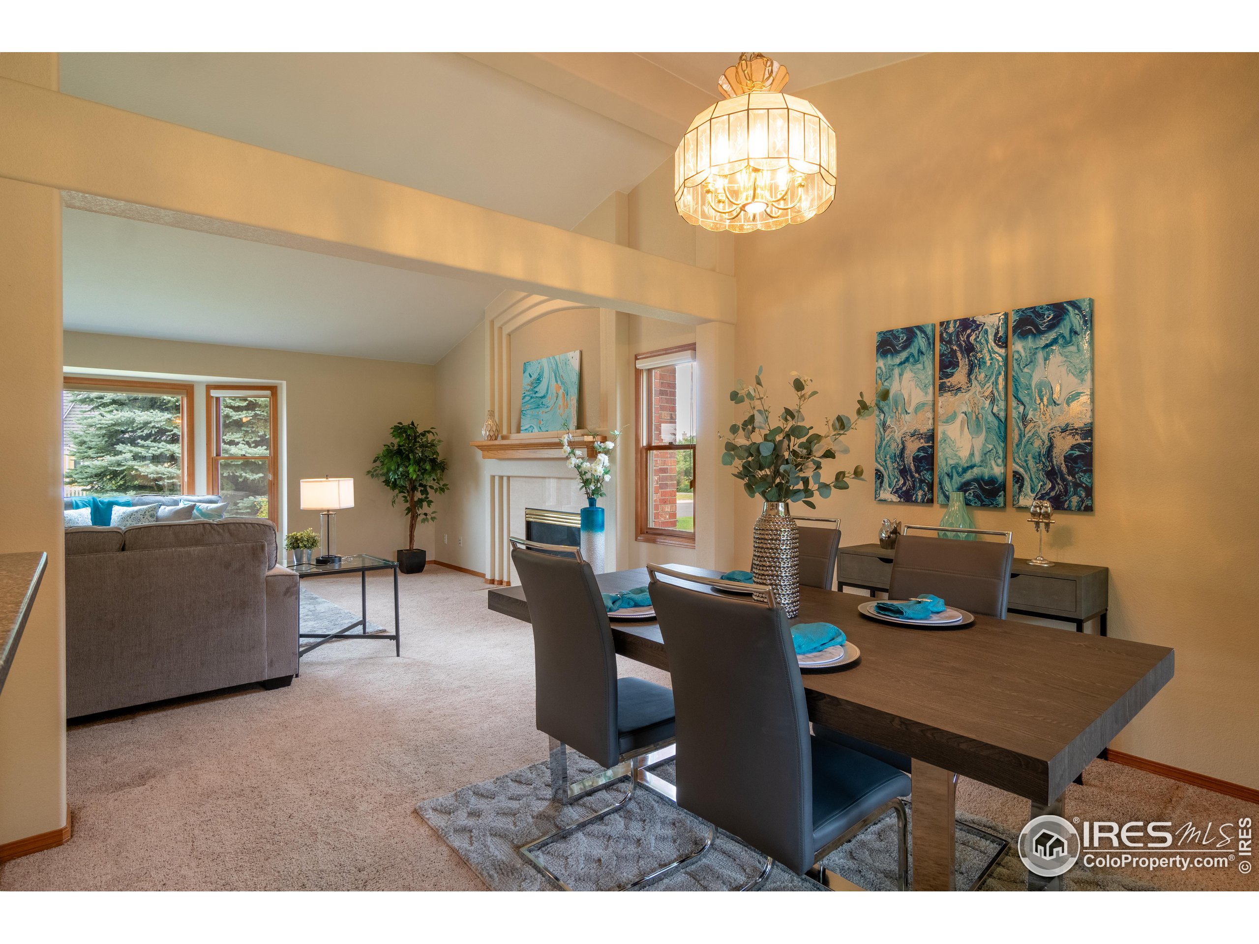 8031 Fox Hill Dr