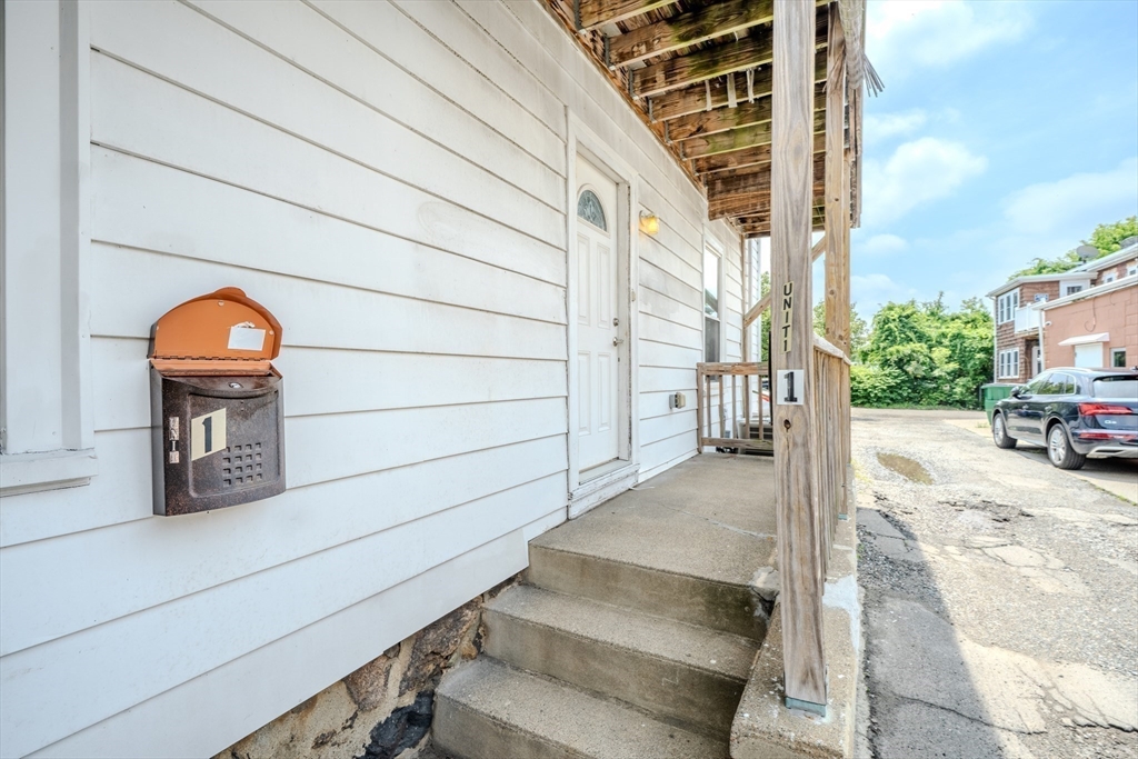 114 Central St # 1