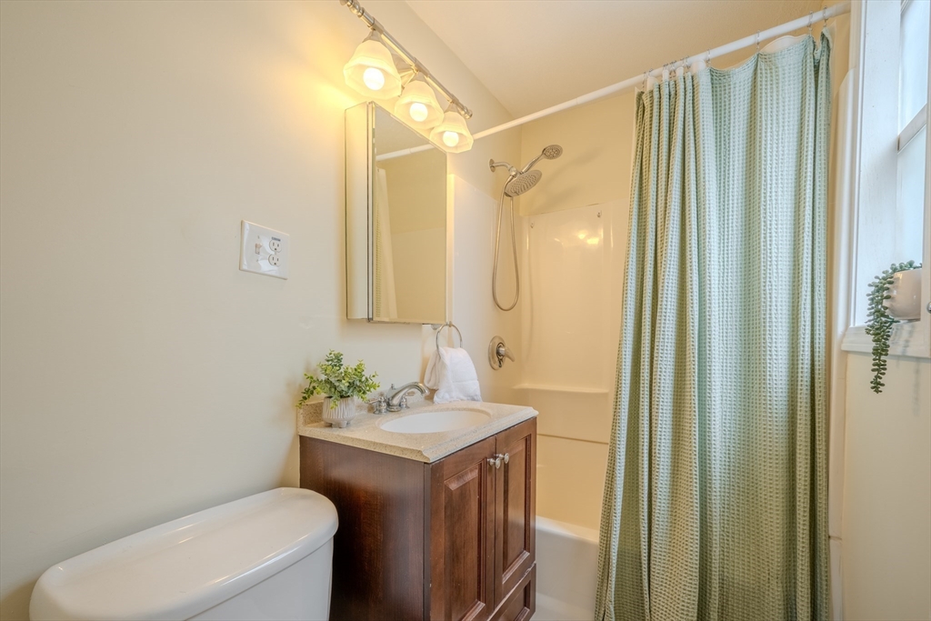 114 Central St # 1