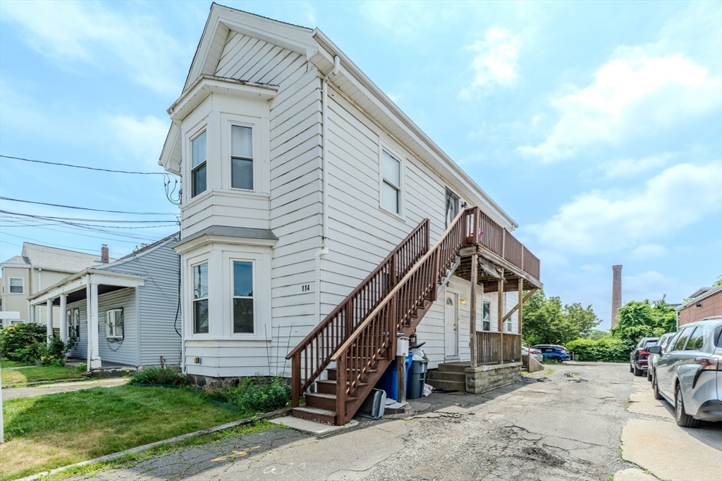 114 Central St # 1