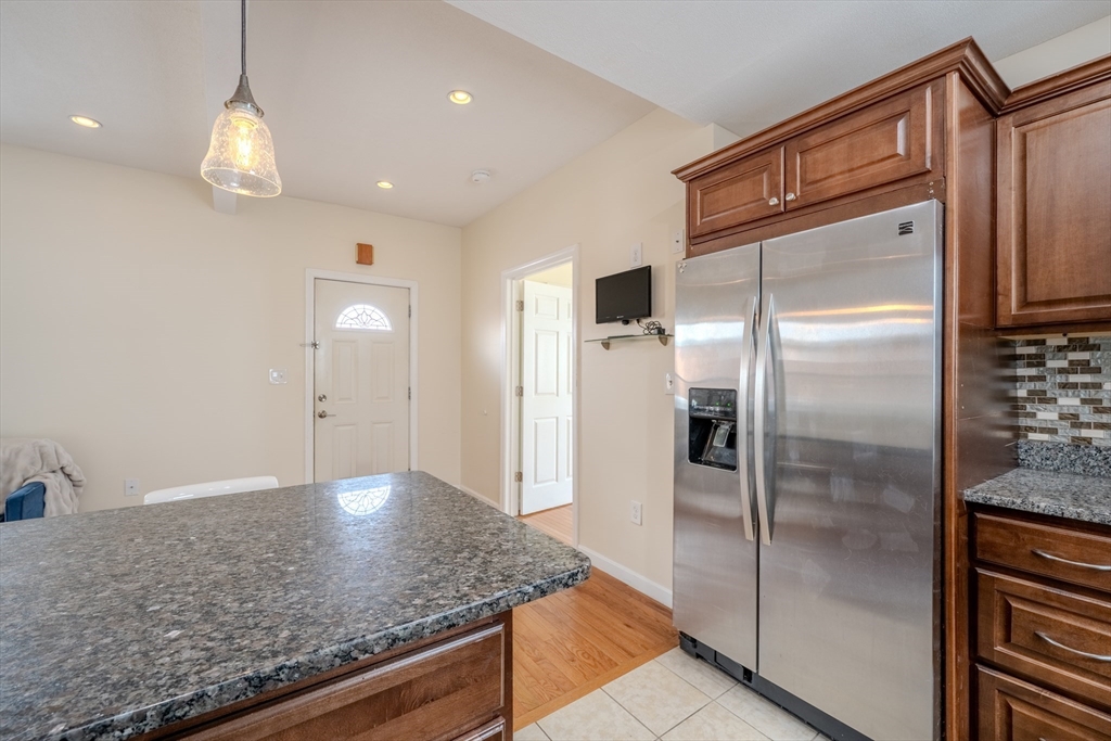 114 Central St # 1