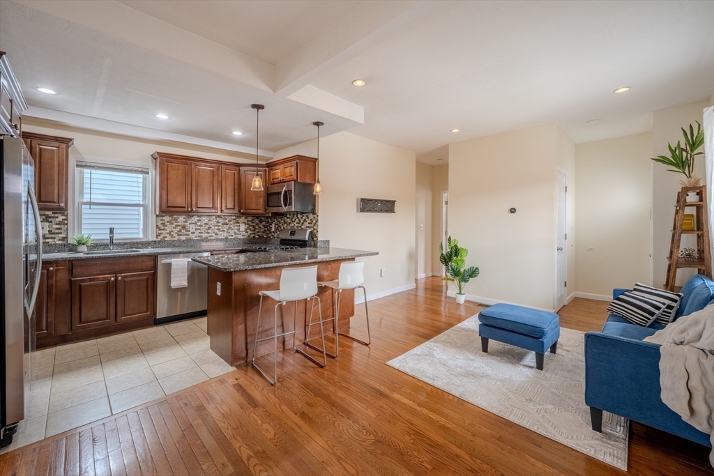 114 Central St # 1