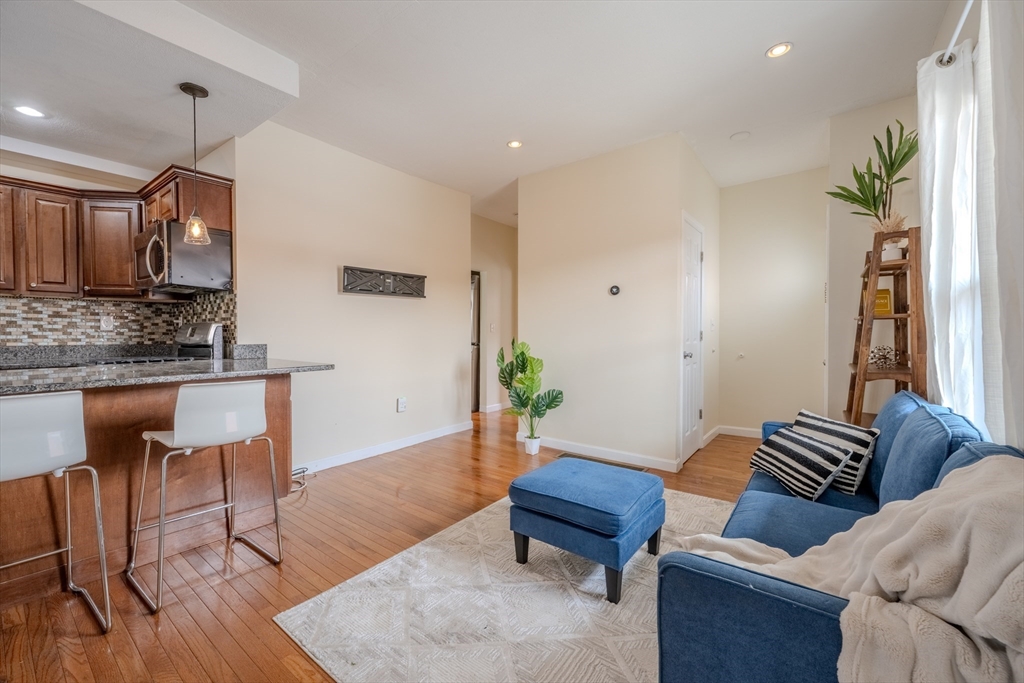 114 Central St # 1