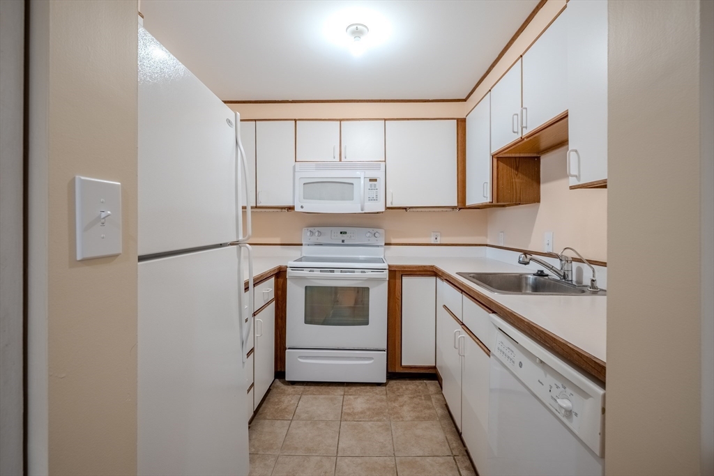 170 Gore St # 113