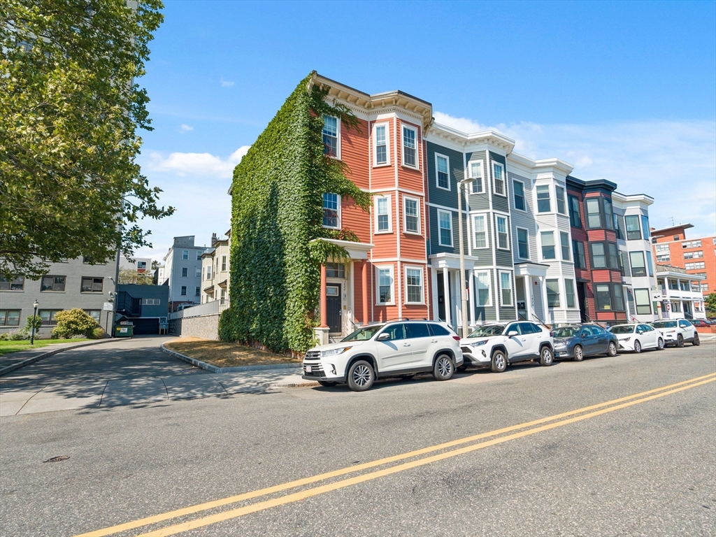 1422 Columbia # 2