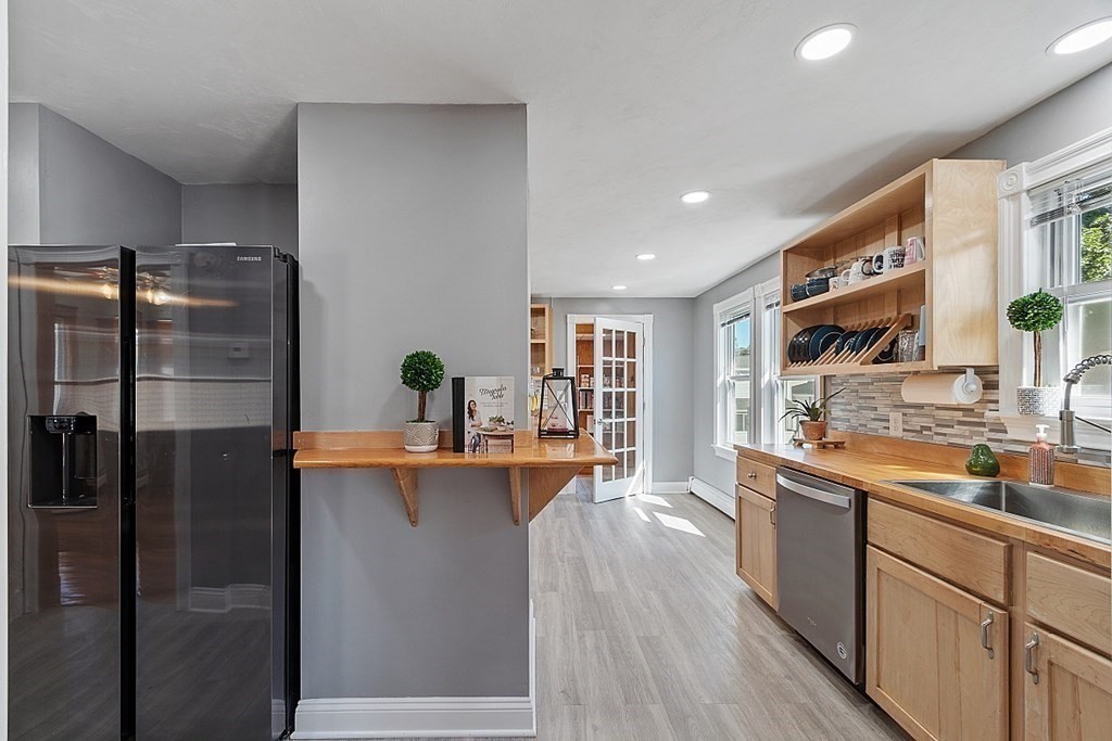 24 Englewood Ave # 24