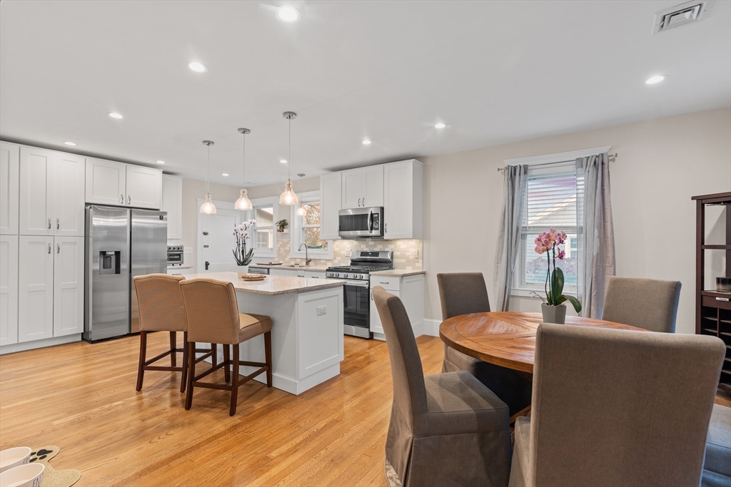 14 Hood St # 2