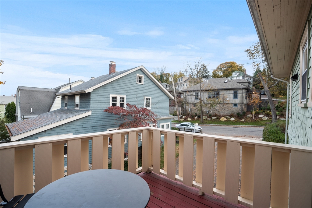 14 Hood St # 2