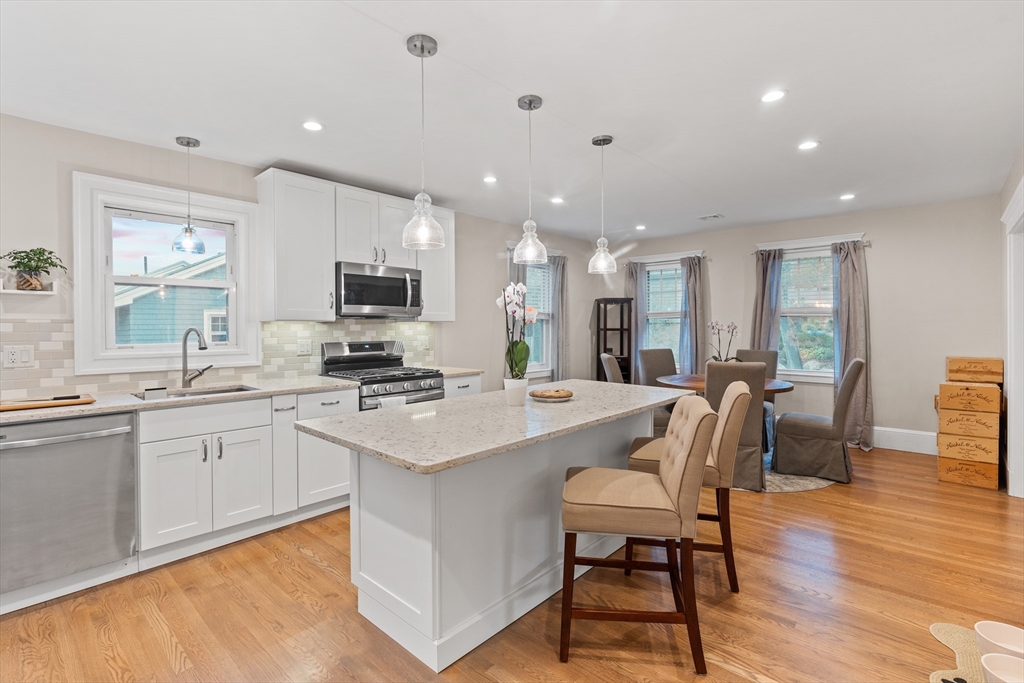 14 Hood St # 2