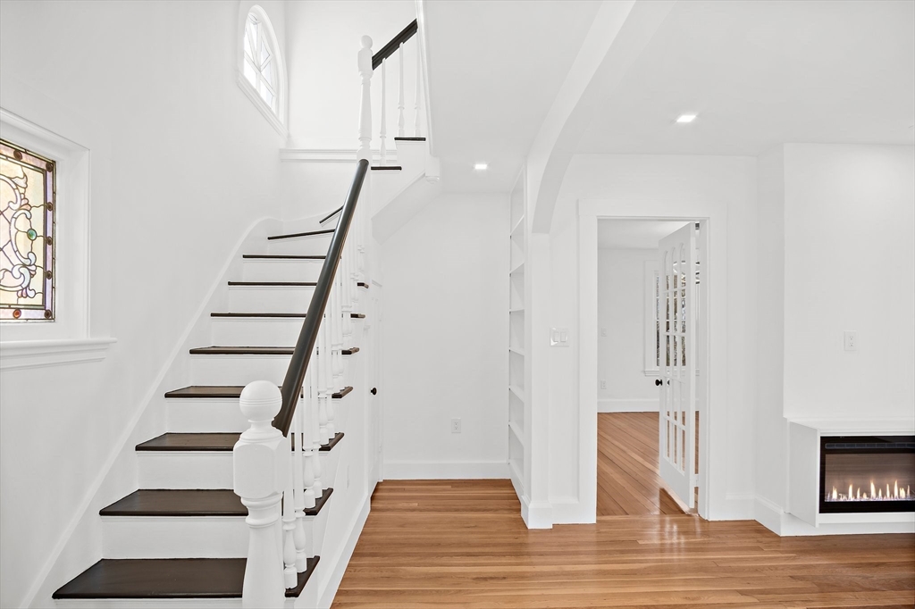 116 Pearl St